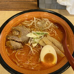 Ramen Jiraiya - 赤ラーメン　塩味　辛さX