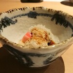 Yakei × Private rooms Nikukappou Ushiwakamaru Umeda Ten - もち米の中に、肉の餡が入っています