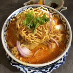 Thonglor - カオソイ 1140円 + 大盛 200円