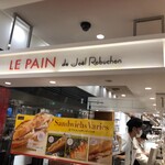 Le Pan de Joel Robuchon Shibuya Hikarieshinkyuesuten - 店名看板