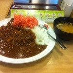 Matsuya Nippori Ten - カレー大盛り+紅しょうが+みそ汁。