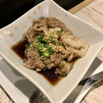 Ueno Wagyu Yakiniku USHIHACHI Kiwami - とろとろスジぽん酢