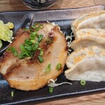 Nikujiru Gyoza no Dandadan Hibarigaokaten - 