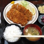 Tezukuri Tonkatsu no Mise Popura - Wポプラ定食