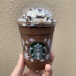 Starbucks Coffee Sapporo Hassamu Ten - バニラクリームフラペチーノ490円(税別)＋チョコレートチップ50円(税別)＋チョコレートソース＋シロップ変更チョコレート＋エクストラパウダー