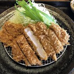 Katsu and Katsu Itami Ooshika Ten - ロース・ヒレランチ(¥1,078)