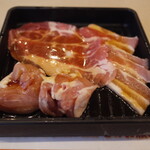 Yakiniku Juju Karubi Hachinohe Nosato Ekimae Ten - 先出用醤油３種盛り