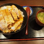 Nihonbashi Maru Ei - カツ丼（二段）