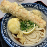 Nanba Sennichimae Kamatake Udon Akashiyaki Mitsui Outlet Park Yokohama Bayshide Ten - 