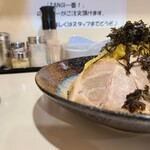 Ramen Kanke - 横から。