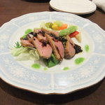 Bistro Shun - 鴨肉のローストのサラダ仕立て