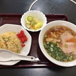 味平 - ラーメン定食