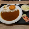 マイカリー食堂 - モーニングカレー 普通 プレーン  2辛辛口  サラダ付き 400円  無料券利用のコロッケ