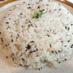 Asian Kitchen Restaurant And Bar - ジラライス "Jira Rice"（バター，クミンシード入れて炒めたご飯）※メニュー表記通り，クミン多め