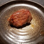 Azabu Juban Yakiniku BULLS - 特製生タン(厚切り)②