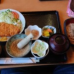 Tonkatsu Wakou - ロースカツ・十割そばセット