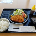 Cafe Restaurant Il Sole - とんかつ定食