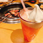 Yakiniku King Takaoka Ten - 北海道メロンソーダ