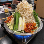 Motsu-nabe Den - 