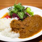 EMME - ・牛ひき肉カレー 1,200円