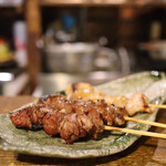 Kushiyaki Yakiton ya Tayutayu Nanba Sennichimae Ten - 特上ガツ(230円)
                        ハツ(150円)
                        上ハラミ(170円)