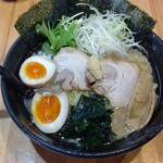 週一 らーめん - 全部のせラーメン(醤油) 900円