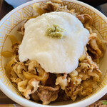 Sukiya Nihyakukyuro Sakasakai Ten - わさび山かけ牛丼 塩麹とん汁セット