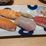 Sushi to Kushi to Watakushi Nagoya Sakae Ten - 