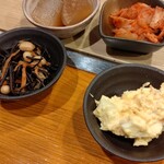 Abumiya - 小鉢（定食頼めば無料）