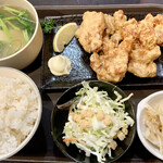 Taishu Izakaya Niku to All you can drink o Private rooms de Yuga ni Tokyo Komachi Suidobashi Ten - 唐揚げ定食550円