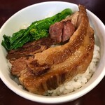 Koryu - 角煮そばの角煮をライスに載せた角煮丼