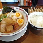 ラーメン食堂 寅 - 