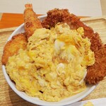 かつ満 - メガトリプル丼