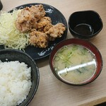 Densetsu no Sutadon Ya Wing Kitchen Kanazawa Hakkei Ten - すたみな唐揚げ定食ミニ鬼盛りご飯少なめ