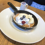 Cafe & Books Bibliotheque Tokyo Yurakucho - 