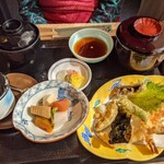 Japanese cuisine  Gion Hirata - 天麩羅御膳　1400円
                        マダムは赤い服でなく、あれはひざ掛けですw