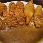 CoCo壱番屋 - 牡蠣フライが６つ～。追い牡蠣フライ最高。