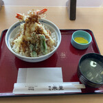 Aji Dokoro Beiri - 天丼（ご飯大盛り）