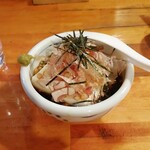 Tobu Ha - 名物のたぬき豆腐