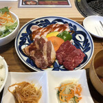 肉菜工房うしすけ - 一番人気のランチ？