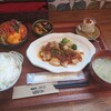 きまぐれごはん屋 いろはとね - 料理写真:今週の いろはとね 定食(チキンソテー) 1,000円(税込)