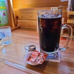 Komeda Coffee Ten Shinkotoni Ichibandori Ten - でらたっぷりアイスコーヒー(650円)です。