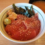 目利きの銀次 - 【ランチ丼】まぐろハラモの漬け丼