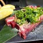 焼肉 ホルモン ハラミ屋 - 