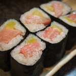 Sushi Omura - トロタク巻