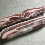 Suehiro Meat - ◆豚バラブロック 2本 1310g 1556円(税込)