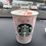 Starbucks Coffee Beisukuea Tsu Ten - さくらふわりベリーミルクラテ