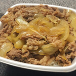 Yoshinoya Ichigosen Chiryu Ten - つゆを増やしてもらわないと
                        食べにくいねこれ。