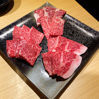 炭火焼肉 山の手