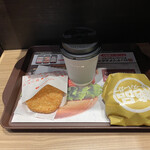 Lotteria Shinjuku Chuo Dori Ten - 